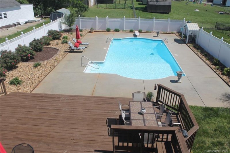 Property image 2 at 328 Palmer Circle, Rockwell, NC 28138