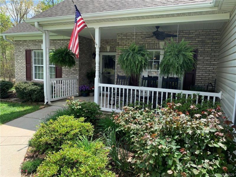 Property image 2 at 164 Quail Haven Drive, Troutman, NC 28166