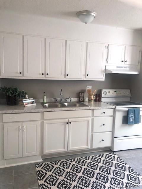 Property image 4 at 427 N Yadkin Avenue, Spencer, NC 28159