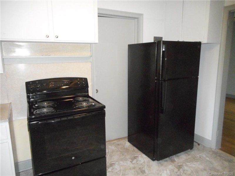 Property image 4 at 3321 Eastwood Drive, Charlotte, NC 28205