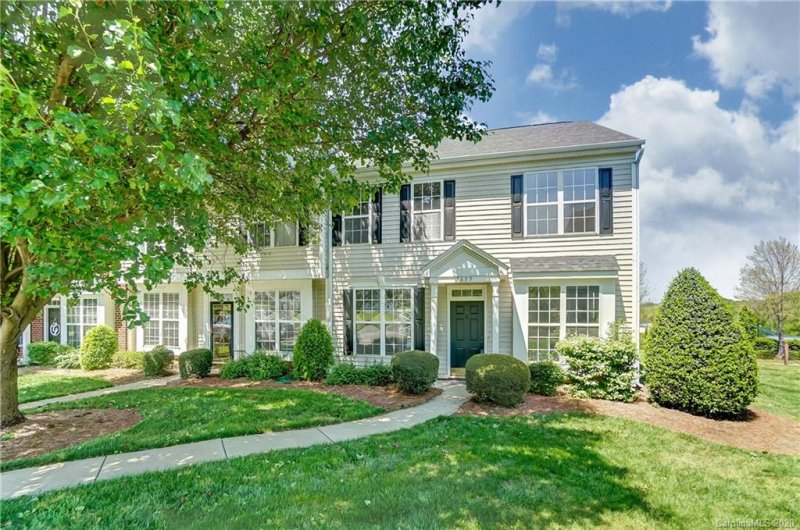 7659 Bluff Point Lane