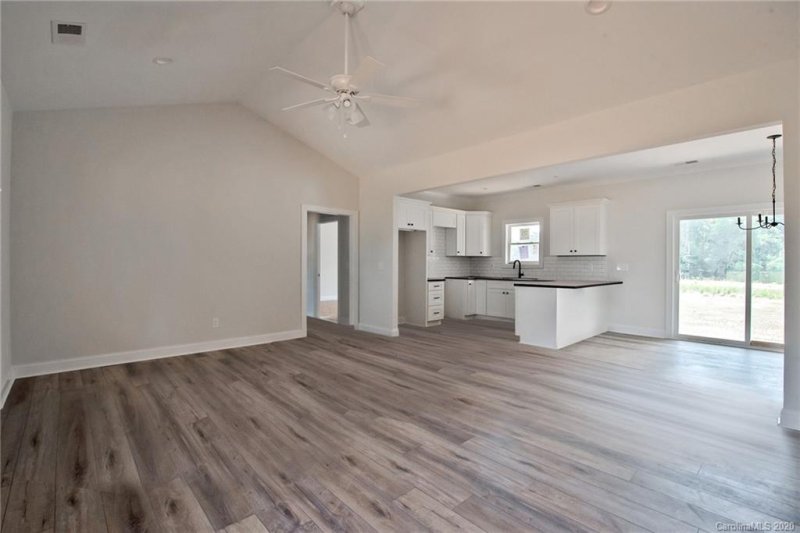 Property image 5 at 259 Lone Pine Road, Statesville, NC 28625