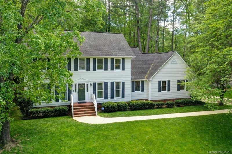 2145 Hempstead Road