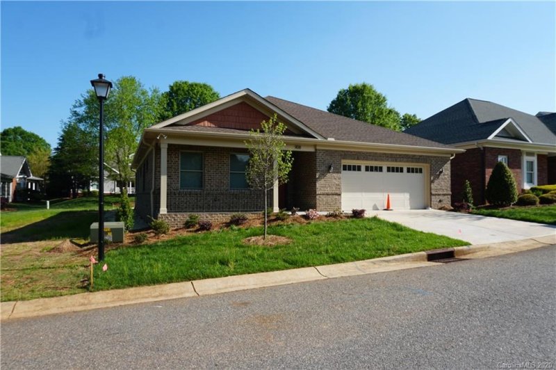 Property image 2 at 908 Hatchery Lane, Statesville, NC 28677