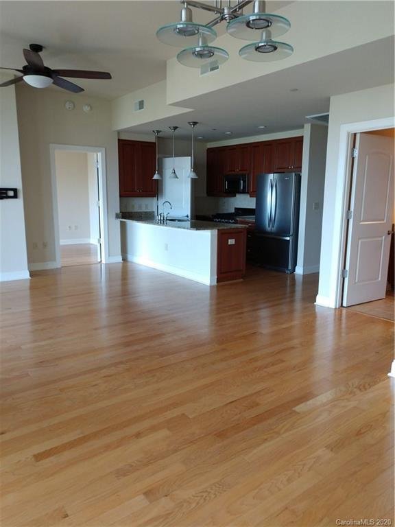 Property image 3 at 701 Royal Court, Charlotte, NC 28202