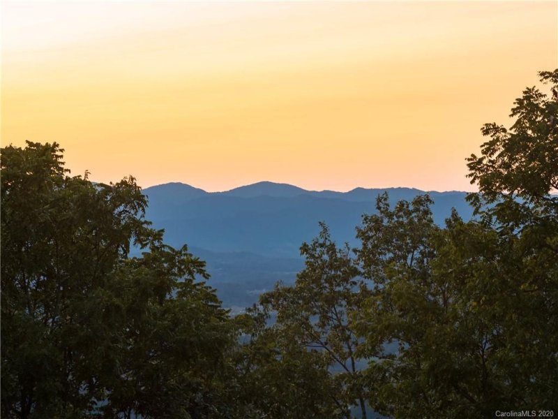 Property image 4 at 185 Serenity Ridge Trail, Asheville, NC 28804