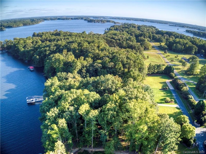 Property image 3 at 4232 Sigmon Cove Lane, Terrell, NC 28682