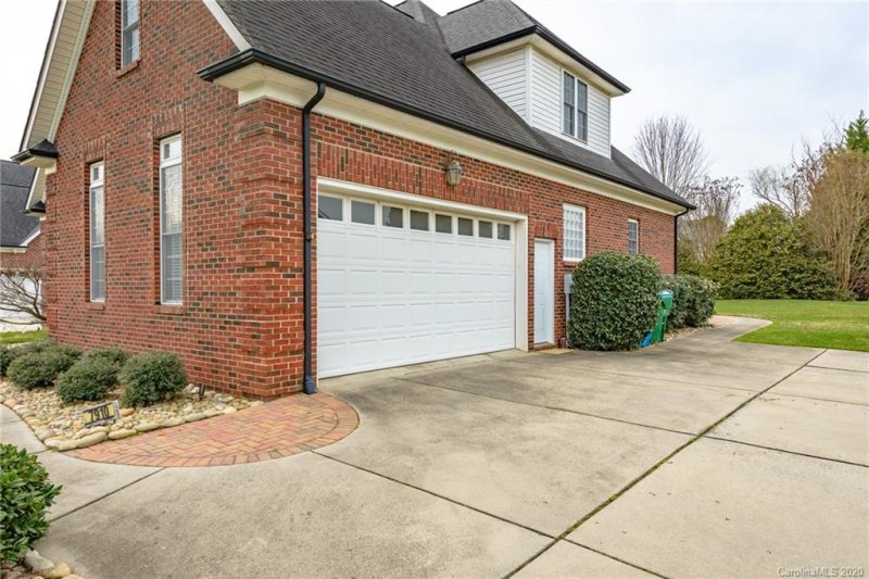 Property image 3 at 7910 Tottenham Drive, Harrisburg, NC 28075