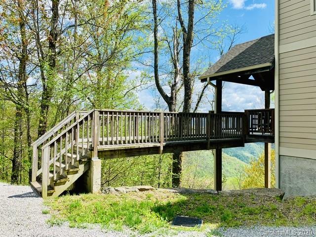 Property image 3 at 9 Mount Soma Boulevard, Clyde, NC 28721