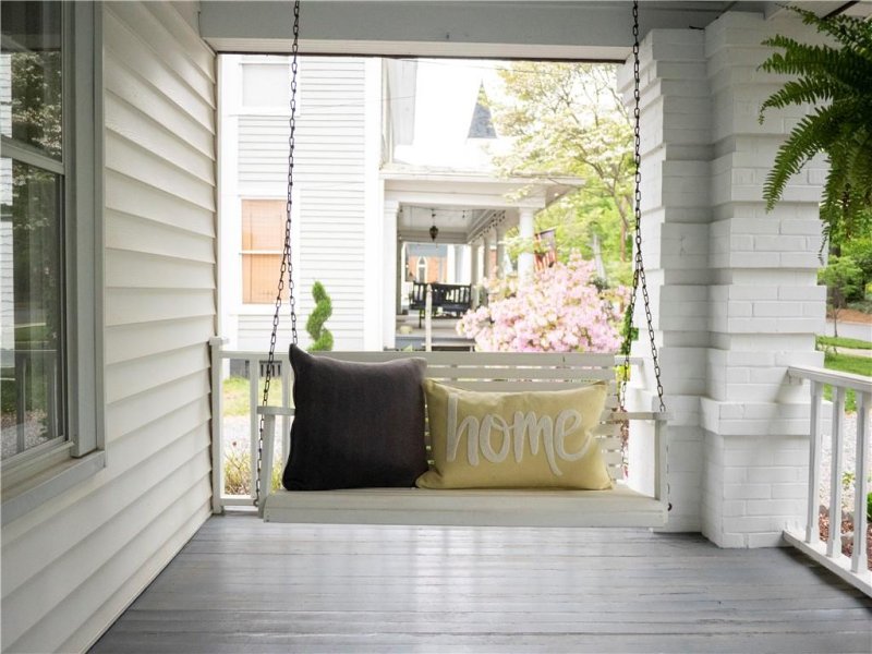 Property image 3 at 425 Walnut Street, Statesville, NC 28677