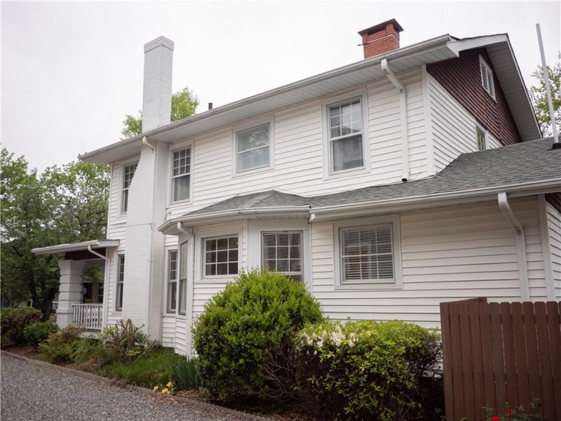 Property image 5 at 425 Walnut Street, Statesville, NC 28677