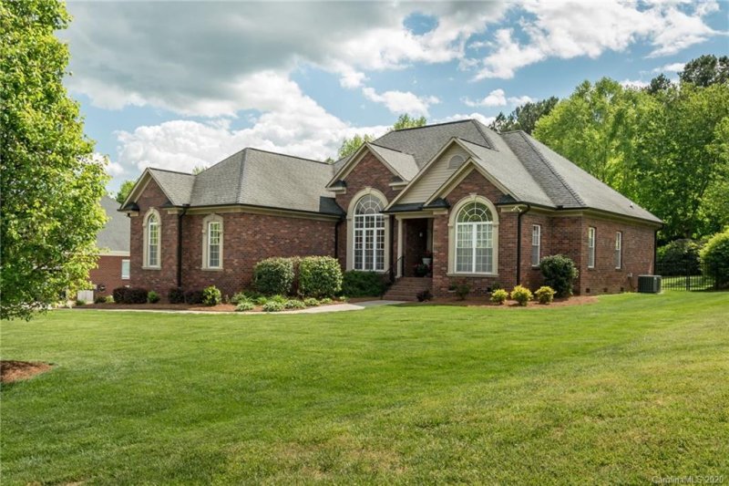 Property image 2 at 2813 Monterrey Lane, Monroe, NC 28110