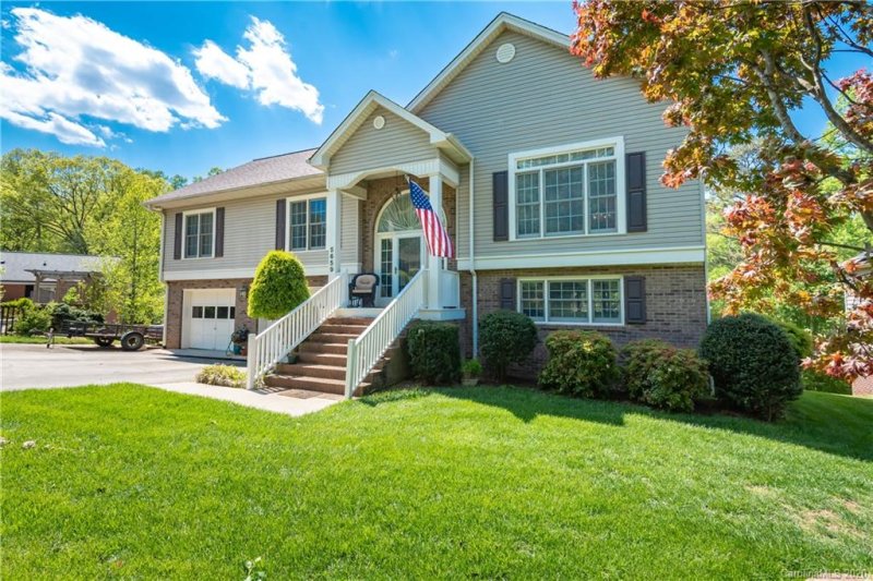 5659 Gold Creek Bay None