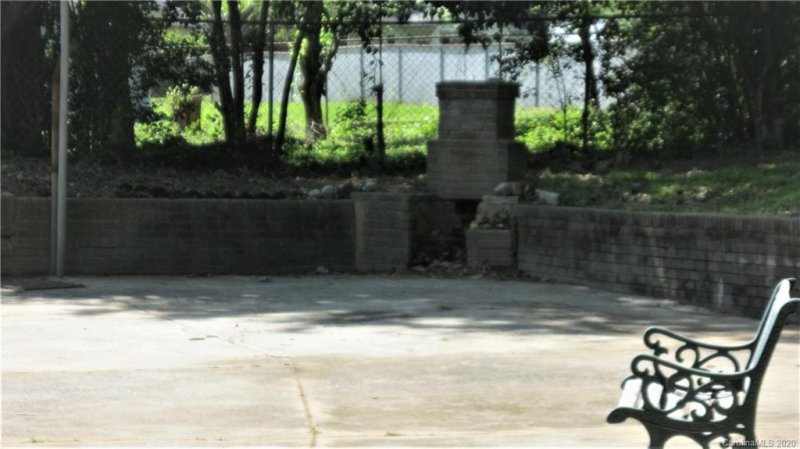 Property image 4 at 3913 Admiral Avenue, Charlotte, NC 28205