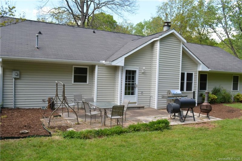 Property image 4 at 2110 Sharon Drive, Statesville, NC 28625