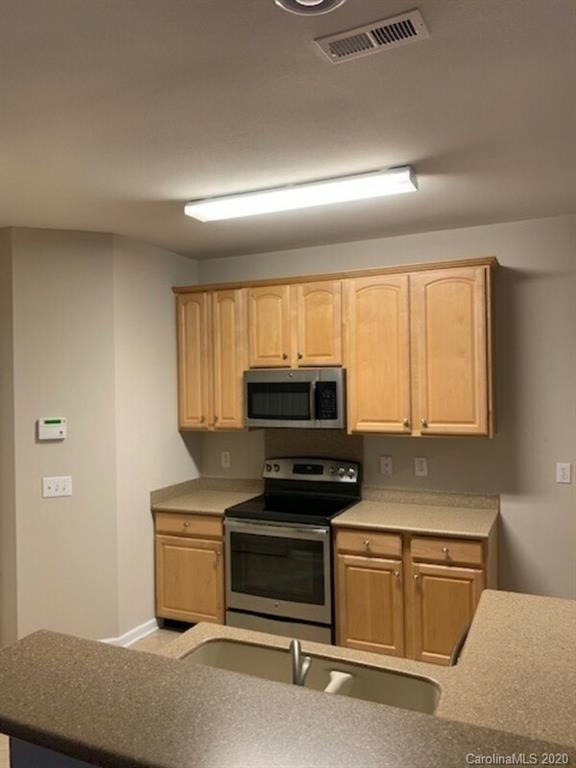 Property image 2 at 16737 Commons Creek Drive, Charlotte, NC 28227