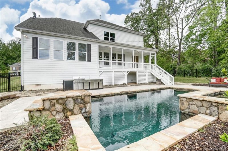 Property image 2 at 8920 Bur Lane, Huntersville, NC 28078