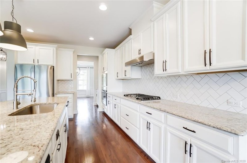 Property image 5 at 8920 Bur Lane, Huntersville, NC 28078