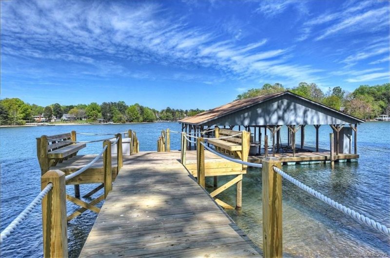 Property image 2 at 19709 Stough Farm Road, Cornelius, NC 28031