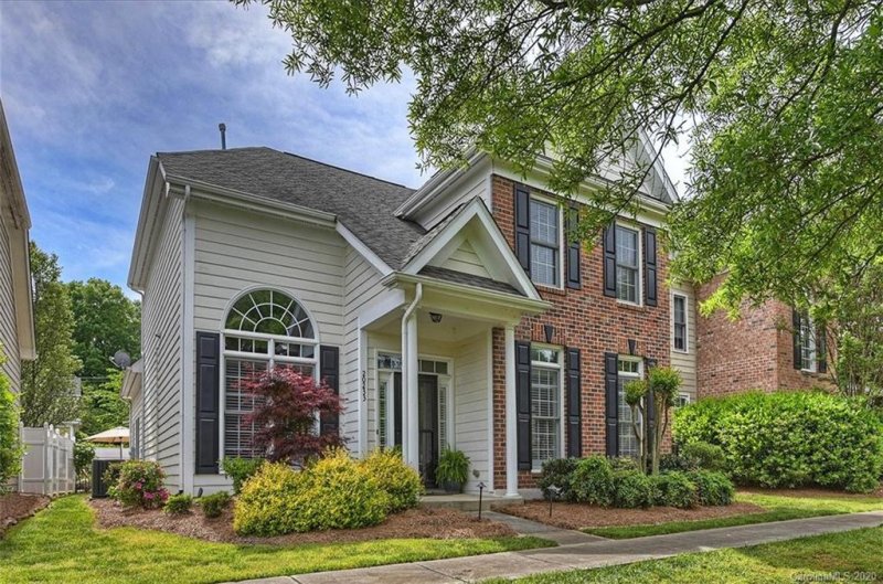 Property image 2 at 20233 Harroway Drive, Cornelius, NC 28031