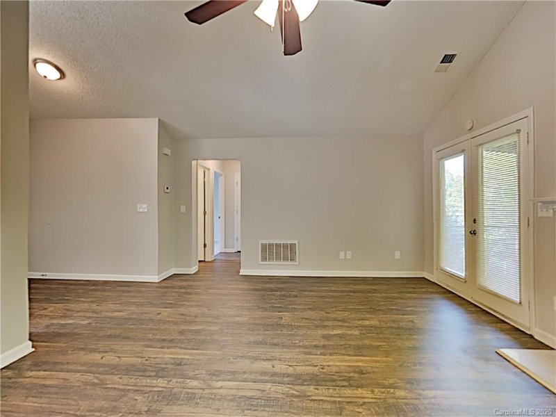 Property image 4 at 3401 Chistow Road, Matthews, NC 28105