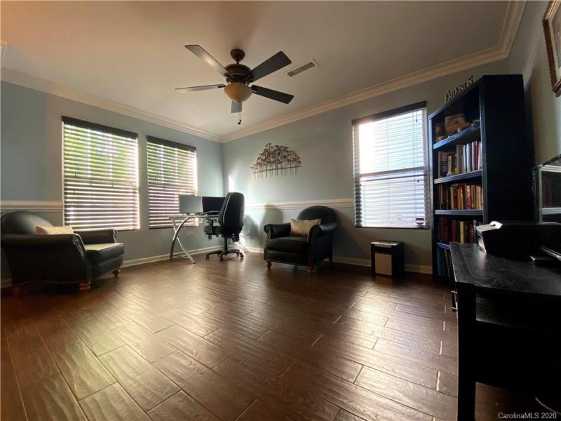 Property image 2 at 1249 Allegiance Drive, Charlotte, NC 28217