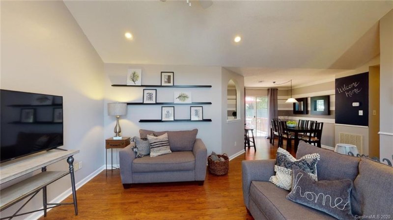 Property image 4 at 1314 Holley Knoll Lane, Fort Mill, SC 29715