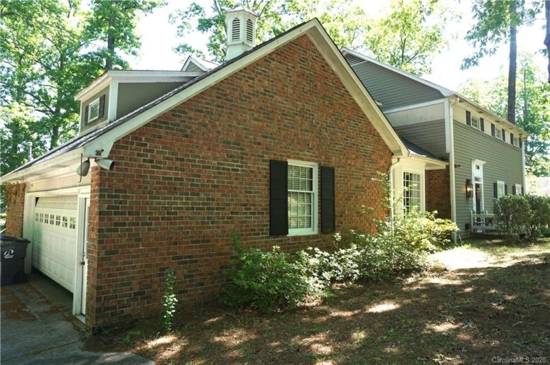 Property image 4 at 1700 Quail Lake Drive, West Columbia, SC 29169