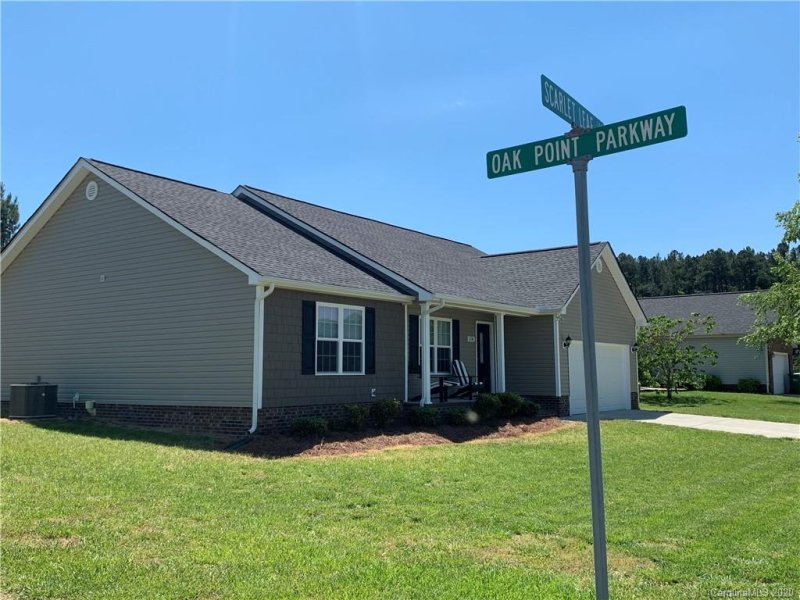 Property image 2 at 576 Scarlet Leaf Lane, Oakboro, NC 28129