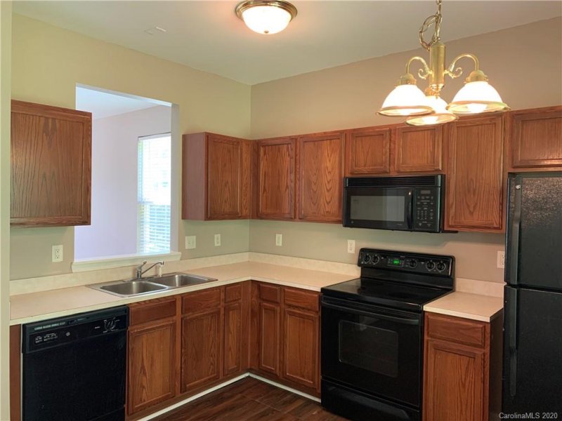 Property image 2 at 5707 Seths Drive, Charlotte, NC 28269