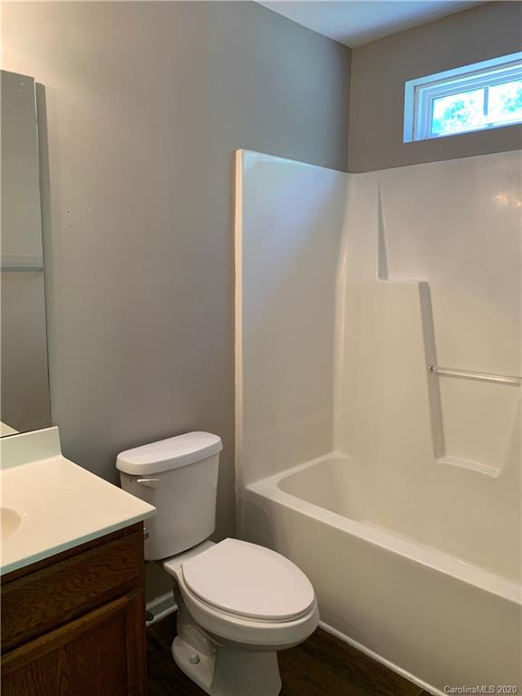 Property image 4 at 5707 Seths Drive, Charlotte, NC 28269