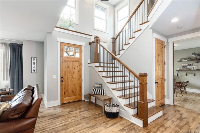 Property image 2 at 7 Ledgestone Drive, Fairview, NC 28730