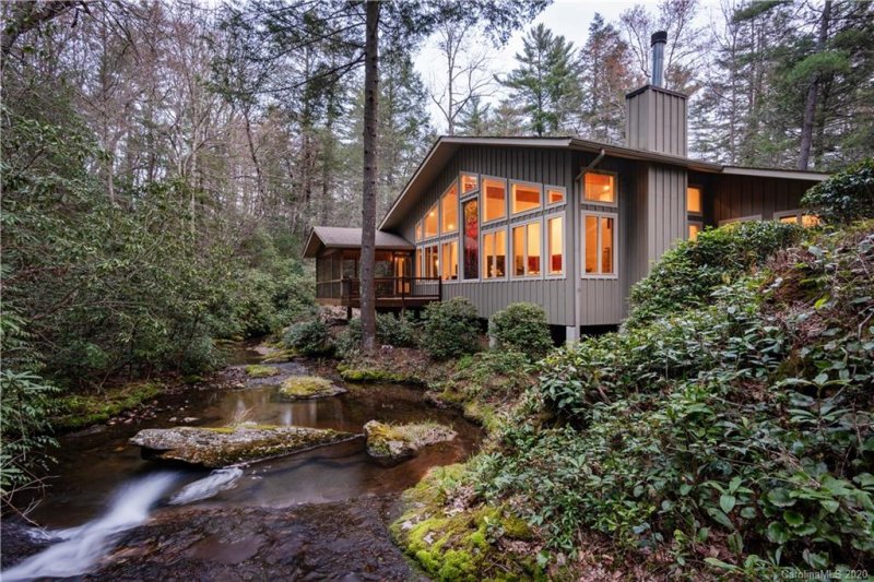 Property image 2 at 152 Sunrise Ridge Court, Sapphire, NC 28774