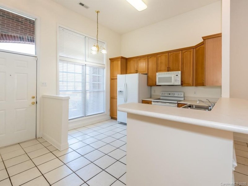 Property image 4 at 13254 Mint Lake Drive, Matthews, NC 28105