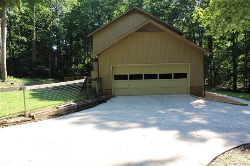 Property image 2 at 3726 Spokeshave Lane, Matthews, NC 28105