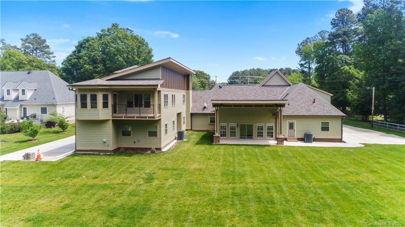 Property image 3 at 4716 Weddington Matthews Road, Matthews, NC 28104