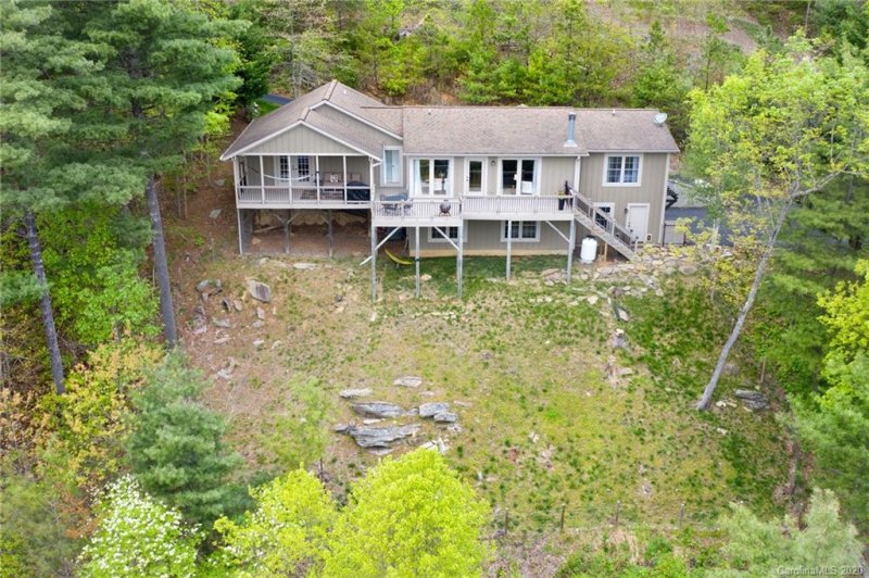 Property image 4 at 135 Black Oak Drive, Asheville, NC 28804