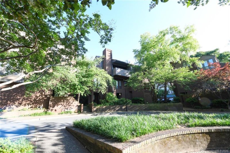 Property image 4 at 421 N Church Street, Charlotte, NC 28202