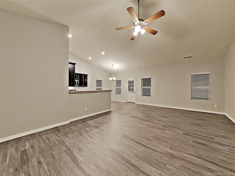 Property image 3 at 6302 Sydney Mae Lane, Charlotte, NC 28262