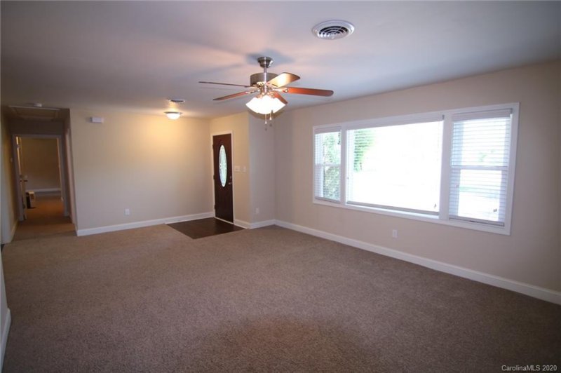 Property image 4 at 804 Black Springs Drive, Gastonia, NC 28054