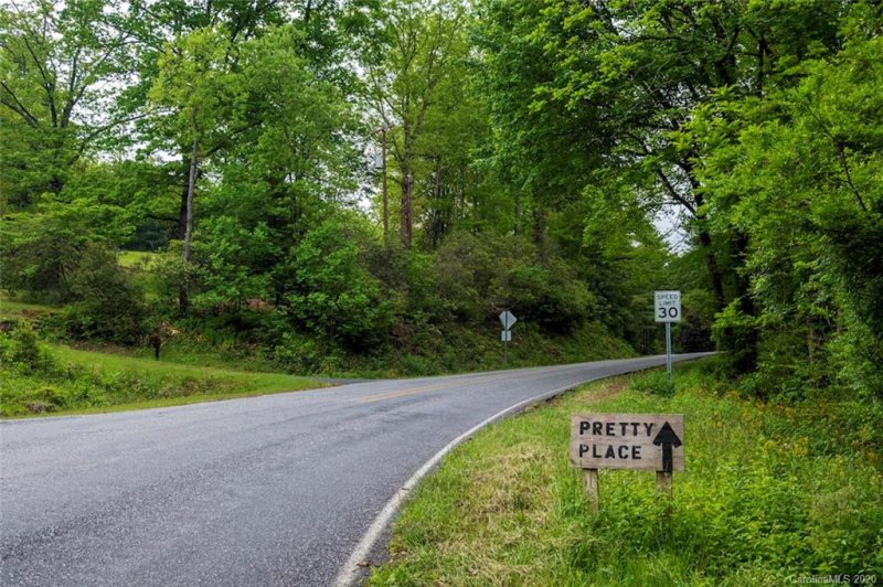 Property image 2 at 25 Summer Hill Drive, Cedar Mountain, NC 28718