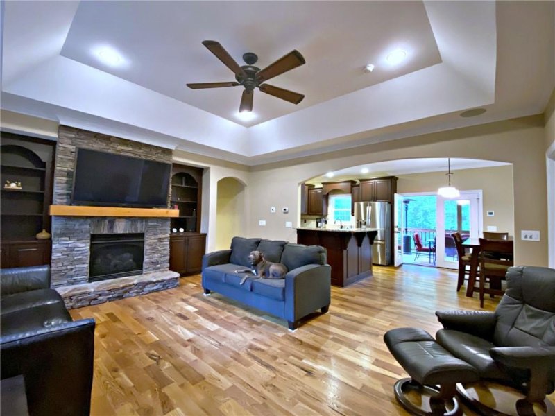 Property image 4 at 1122 Waterford Drive, Hickory, NC 28602