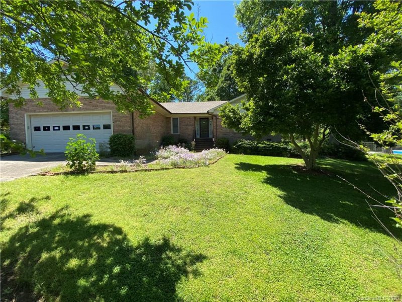 Property image 2 at 1620 Andover Street, Concord, NC 28027