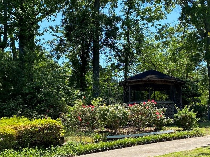 Property image 3 at 1620 Andover Street, Concord, NC 28027