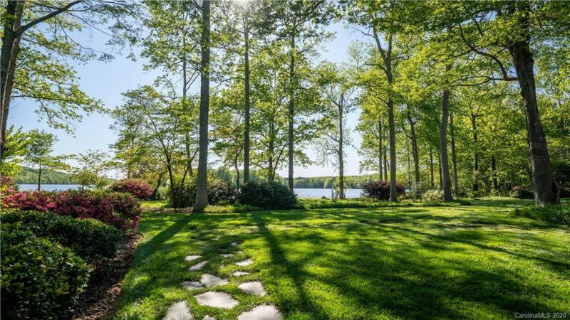 Property image 5 at 217 Outrigger Landing, Denton, NC 27239