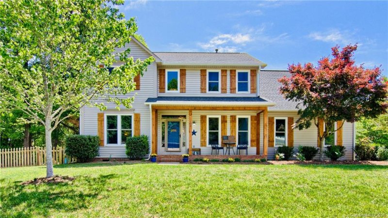 104 N Wintergarden Road