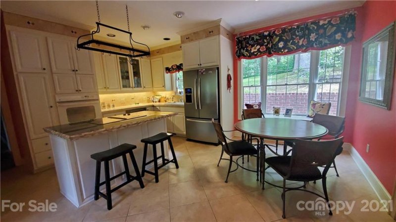 Property image 5 at 1740 8th Street Drive, Hickory, NC 28601