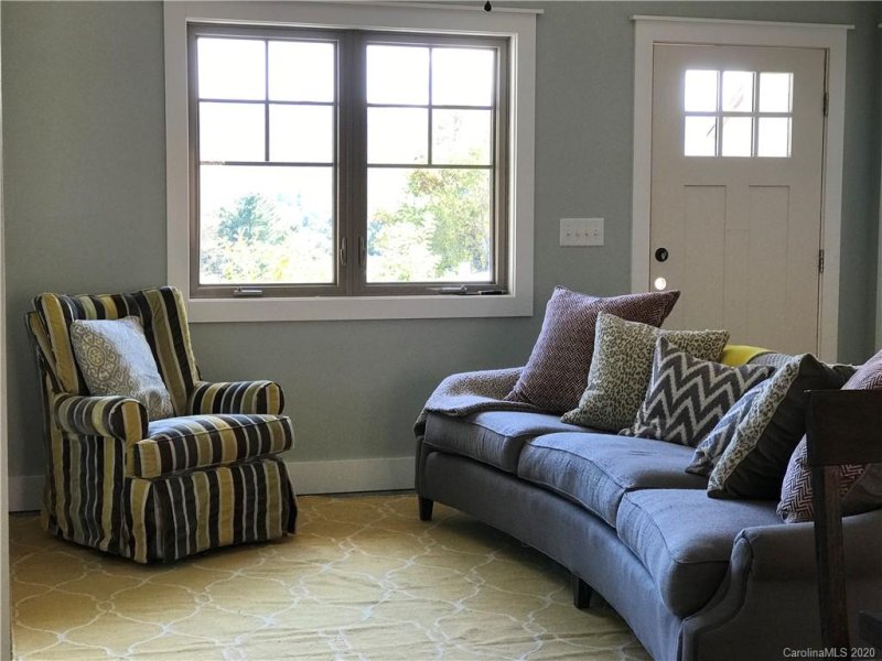 Property image 3 at 121 Chepstow Place, Black Mountain, NC 28711