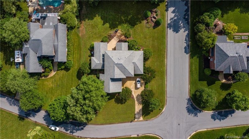 Property image 5 at 500 Streamside Lane, Marvin, NC 28173