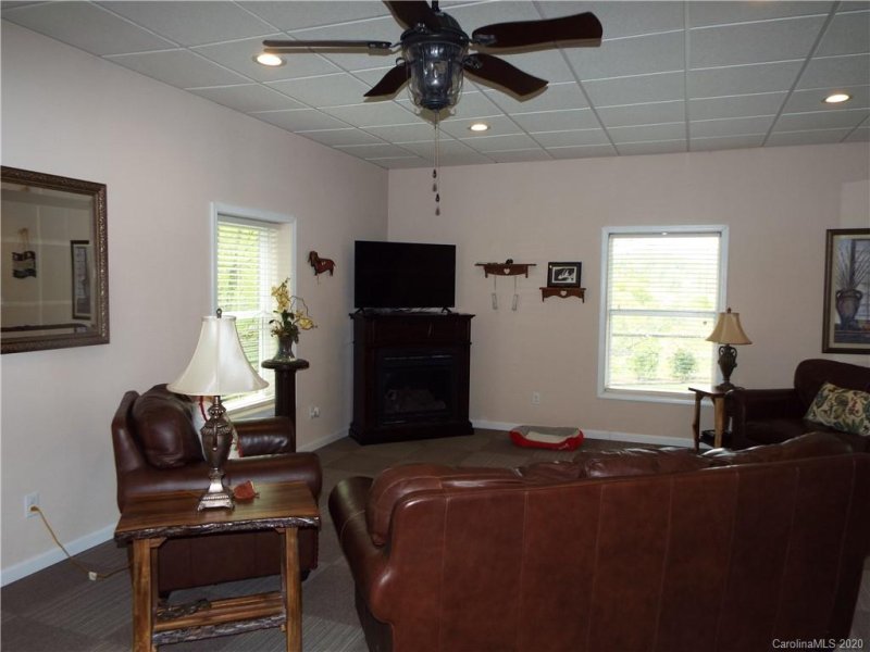 Property image 3 at 106 Signal Ridge, Sylva, NC 28779